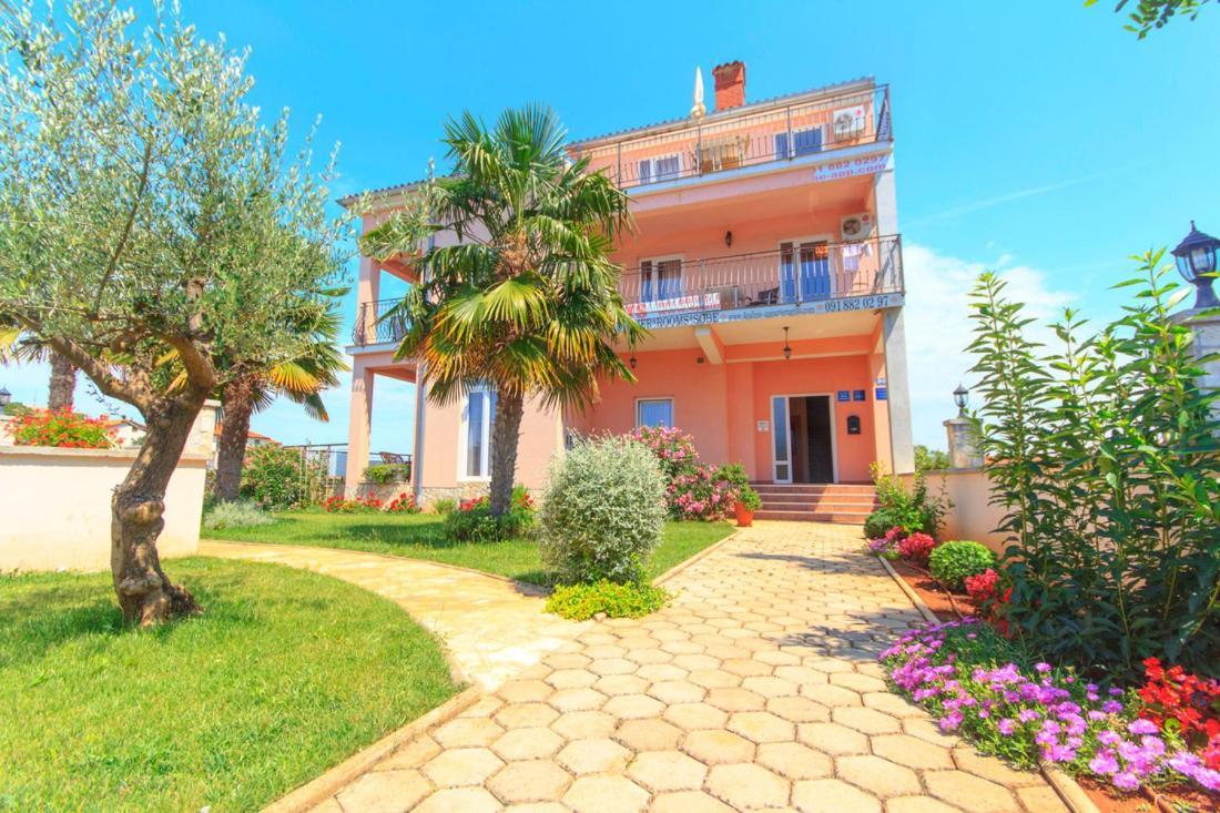 4 Palme Apartments A Фунтана Екстериор снимка